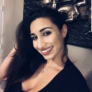 Meet your Posher, Kay